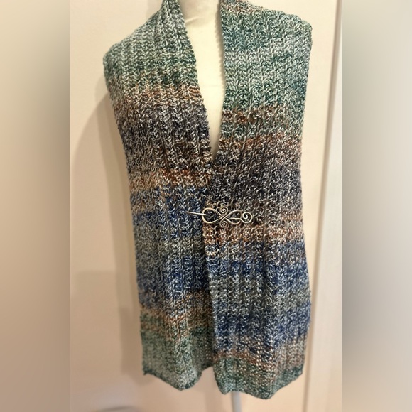 Multicolor Lace Knit Shawl/Scarf/Wrap- silver Celtic pin. Earth tones. 8x60” NWT - Picture 2 of 6
